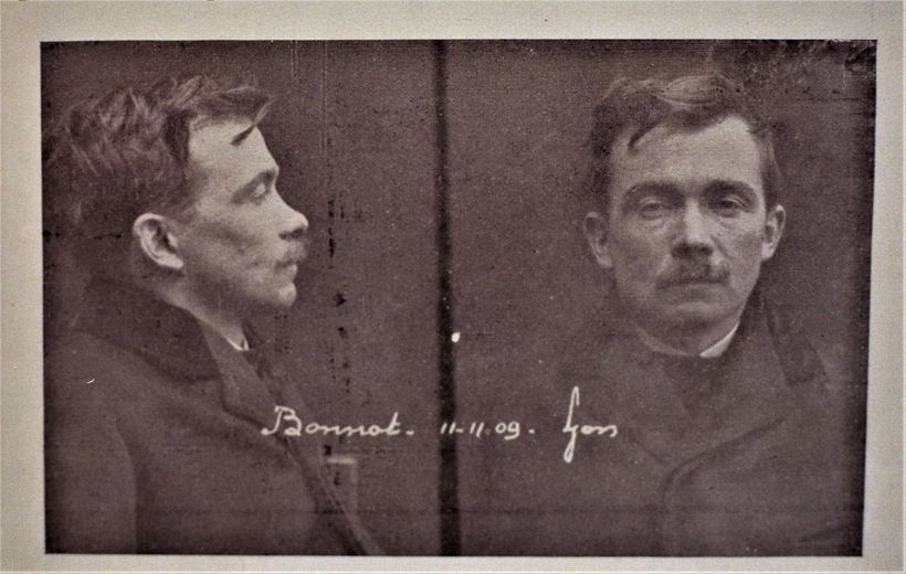 L'avis de recherche de Jules Bonnot, diffusé à partir de 1911.