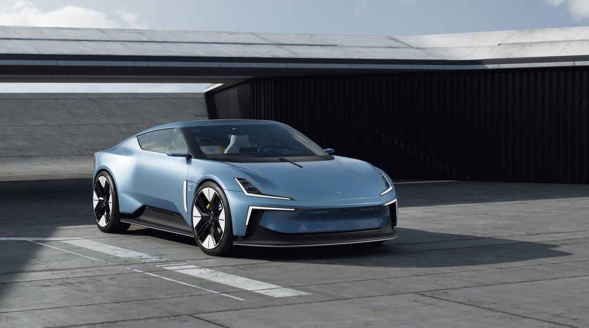 Polestar a prévu de construire toute une gamme de modèles électriques d’ici 2026, la Roadster étant censée être le point fort sportif de la marque.