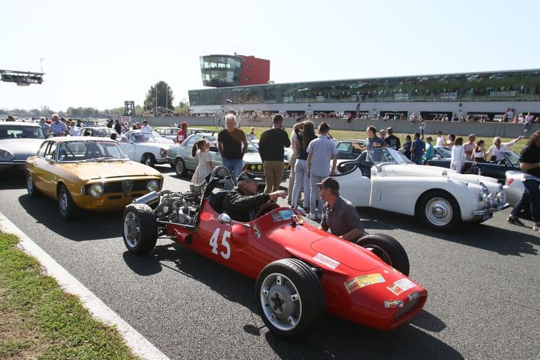Dernière actu toute fraiche : Trois pilotes et 1 200 voitures de légende pour les 10 ans du Classic Festival au circuit de Nogaro